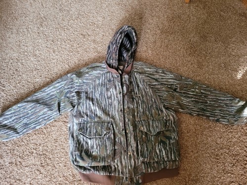 VINTAGE! ~ Cabela's Real Tree Camo Jacket ~ Size L
