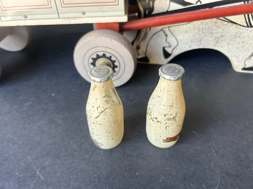 Vintage Sealtest Dairy Products Pull Toy Rich Toys Clinton Iowa - Image 3 of 4