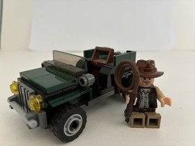 Lego Indiana Jones Jungle Cruiser 20004 in excellent condition