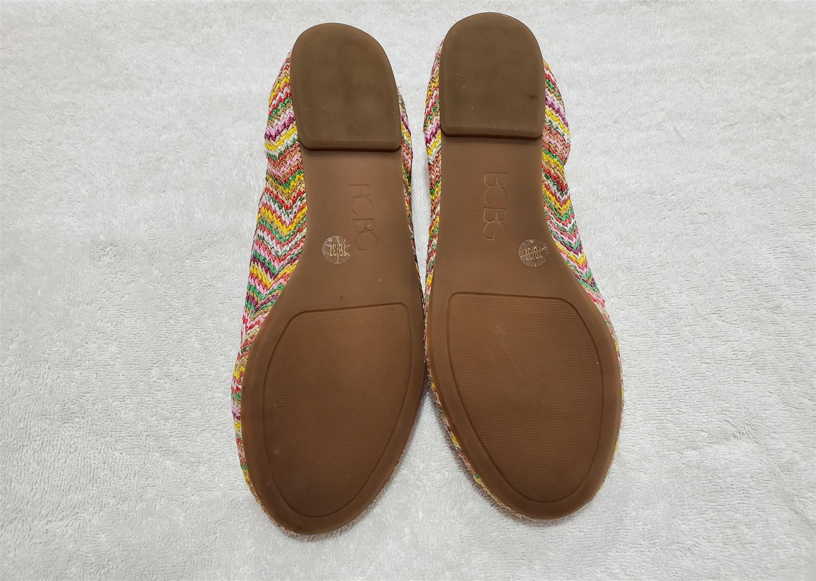 BCBG Paris Multi-Color Chevron Pattern Ballet Fla… - image 3