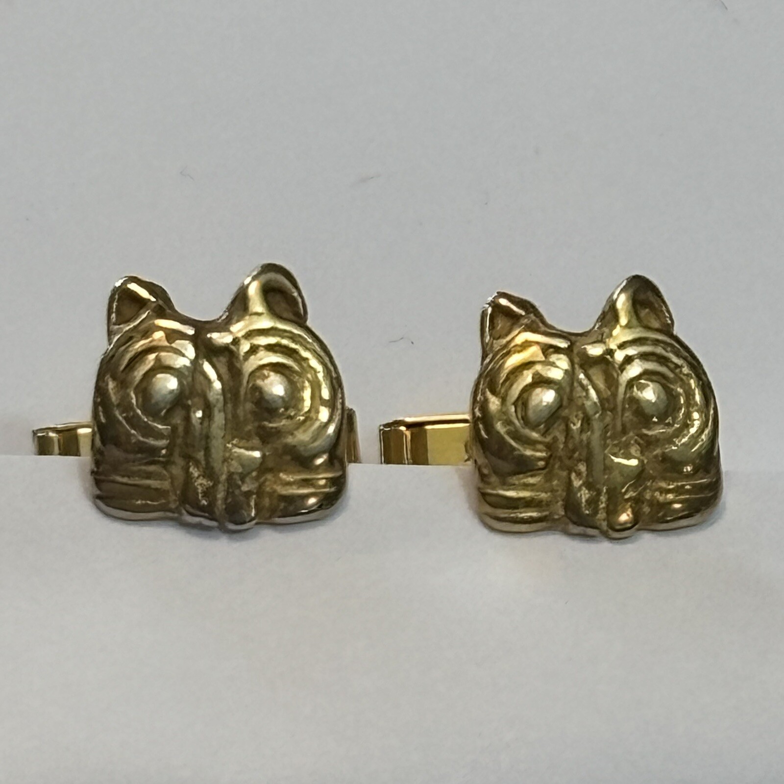 Picture 4 of 10