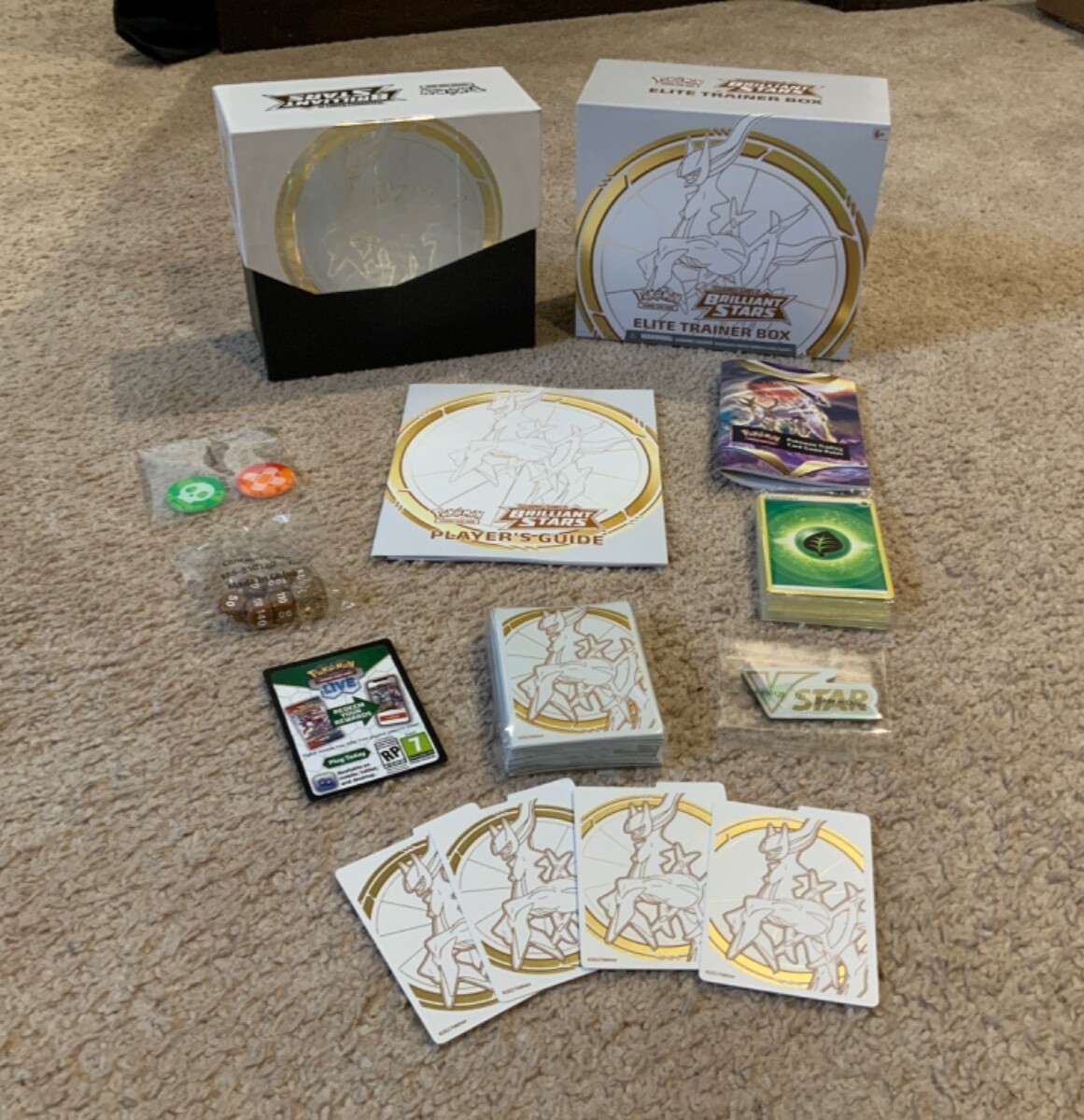 Pokemon Brilliant stars Elite Trainer Box starter kit.