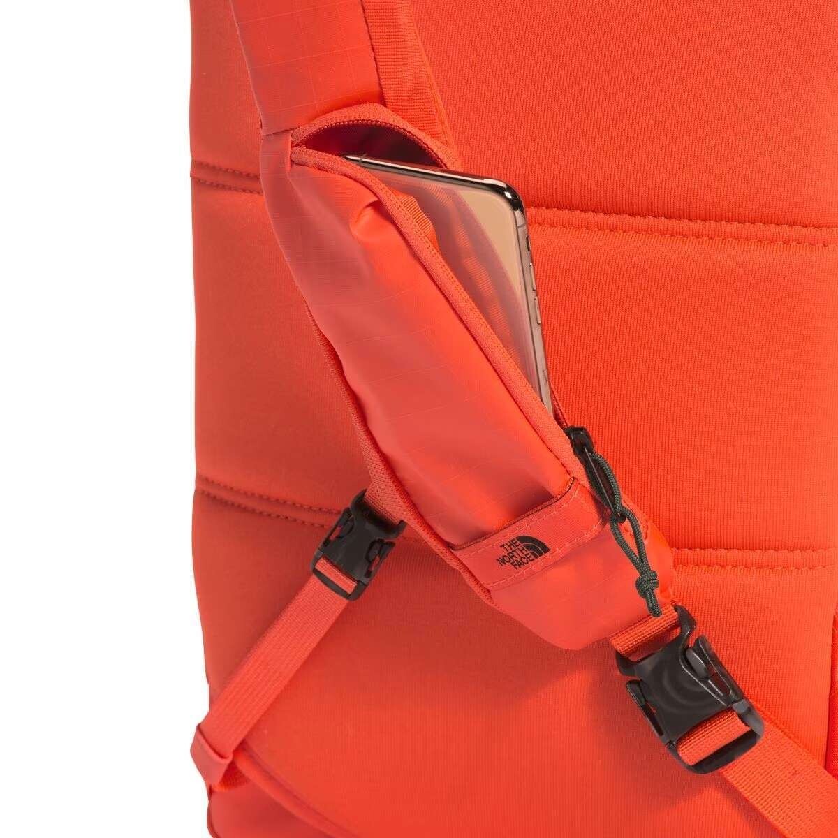 New The North Face Base Camp Voyager Sling Backpack Bag New The North Face Base Camp Voyager Sling Backpack Bag