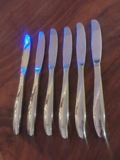 6 MCM Oneida Twin Star Shiny Dinner Knives 8.5" Community Stainless Flatware