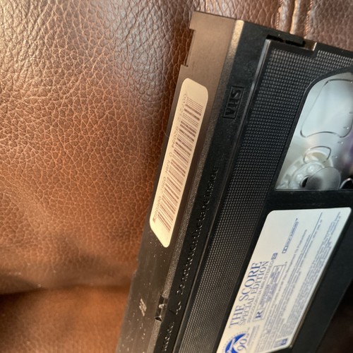 VHS Movie The Score Full Screen Special Edition Starring Robert DeNiro 2001 - Picture 7 of 9