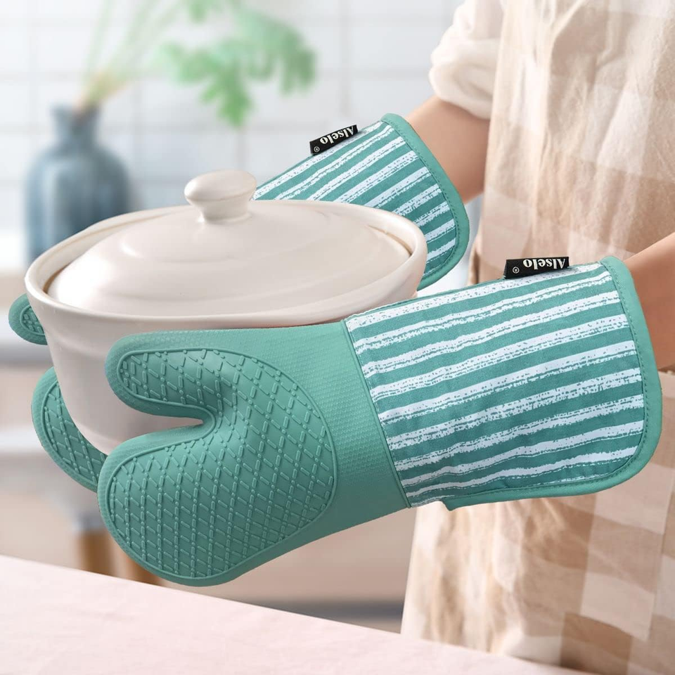 Silicone Oven Mitts Heat Resistant 932℉ with Waterproof & NonSlip