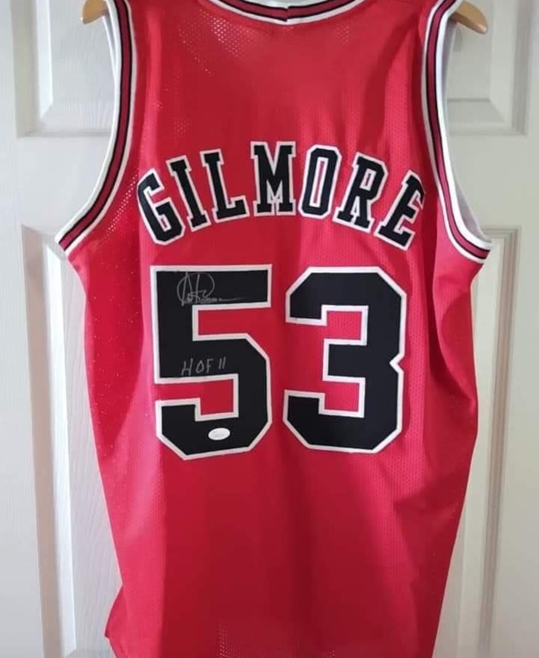 Artis Gilmore Autographed Signed Bulls Custom Jersey JSA COA With Inscription Large 