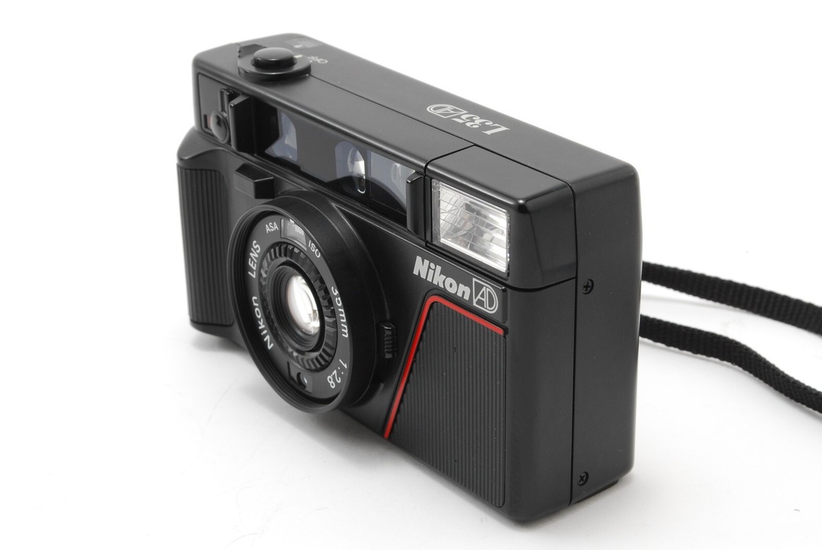 ニコン Nikon L35AD ISO1000 Exc+8] Nikon L35AD AF ISO 1000 35mm f2.8 point&shoot 35mm