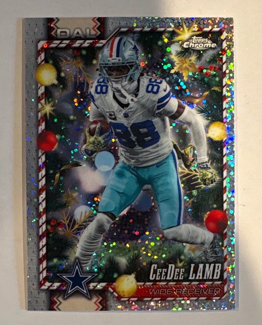 2026 Topps Chrome Holiday CeeDee Lamb #29 Holiday Parallel Cowboys