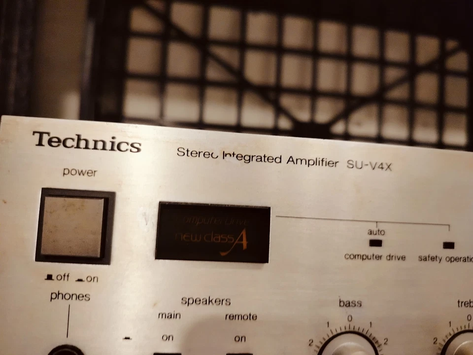 TECHNICS SU-V4X AMPLIFIER AUDIO ALTA FEDELTA stereo hi fi Vintage HI-FI - Immagine 2 di 2