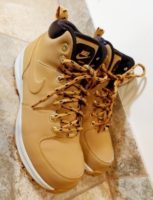 Nike | Manoa Haystack Brown Leather Water Resistant Lace Up Boots Men's Size 7.5