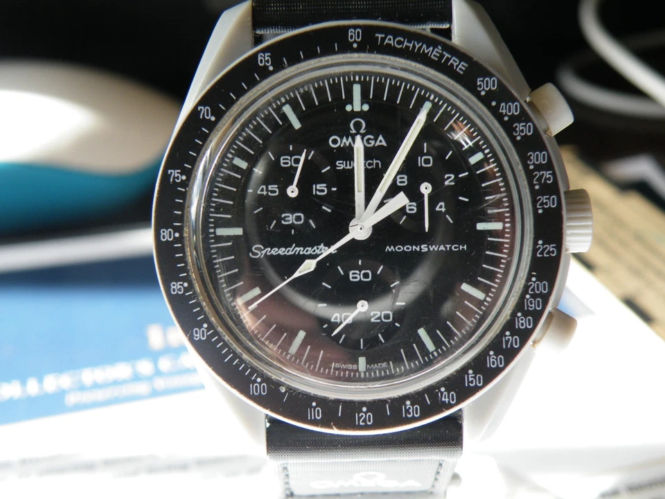Omega MoonSwatch Mission to the Moon, photo 4 of 5