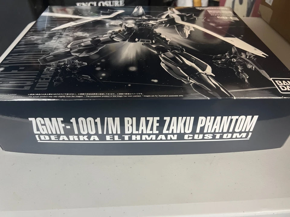P-Bandai MG Blaze Zaku Phantom (Dearka Elthman Custom) 1/100 Limited Edition - Image 2 of 4
