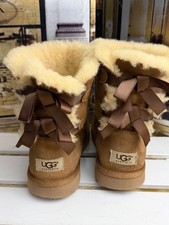 UGG Australia Bailey Bow II Chestnut Boots Size 5