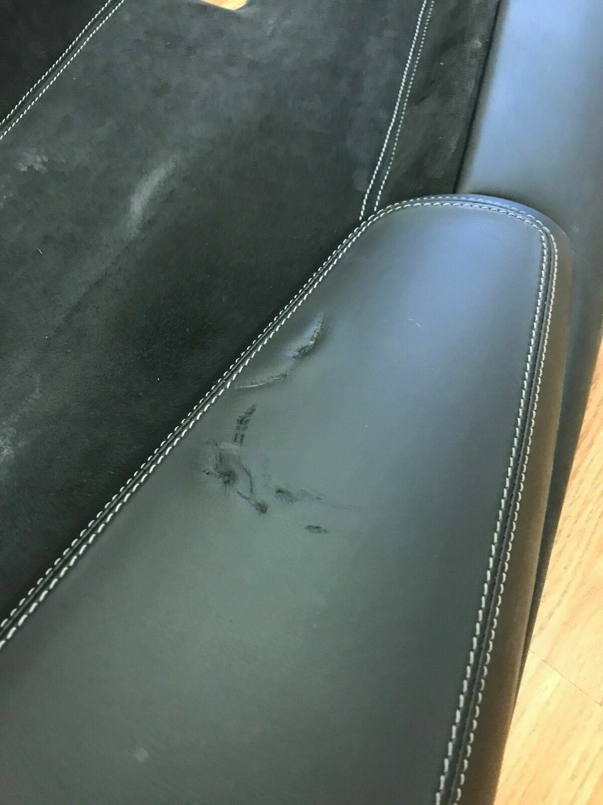 LAMBORGHINI MURCIELAGO PASSENGER SIDE DOOR PANEL ASSEMBLY OEM 0072013468