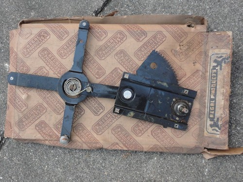 1939,1940,1941,1942 chrysler plymouth dodge window regulator coach 1/4 left - 第 1/1 張圖片