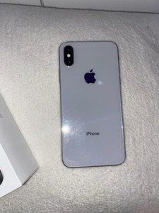 Apple iPhone XS - 64GB - Silber (Ohne Simlock) A2097 (GSM)