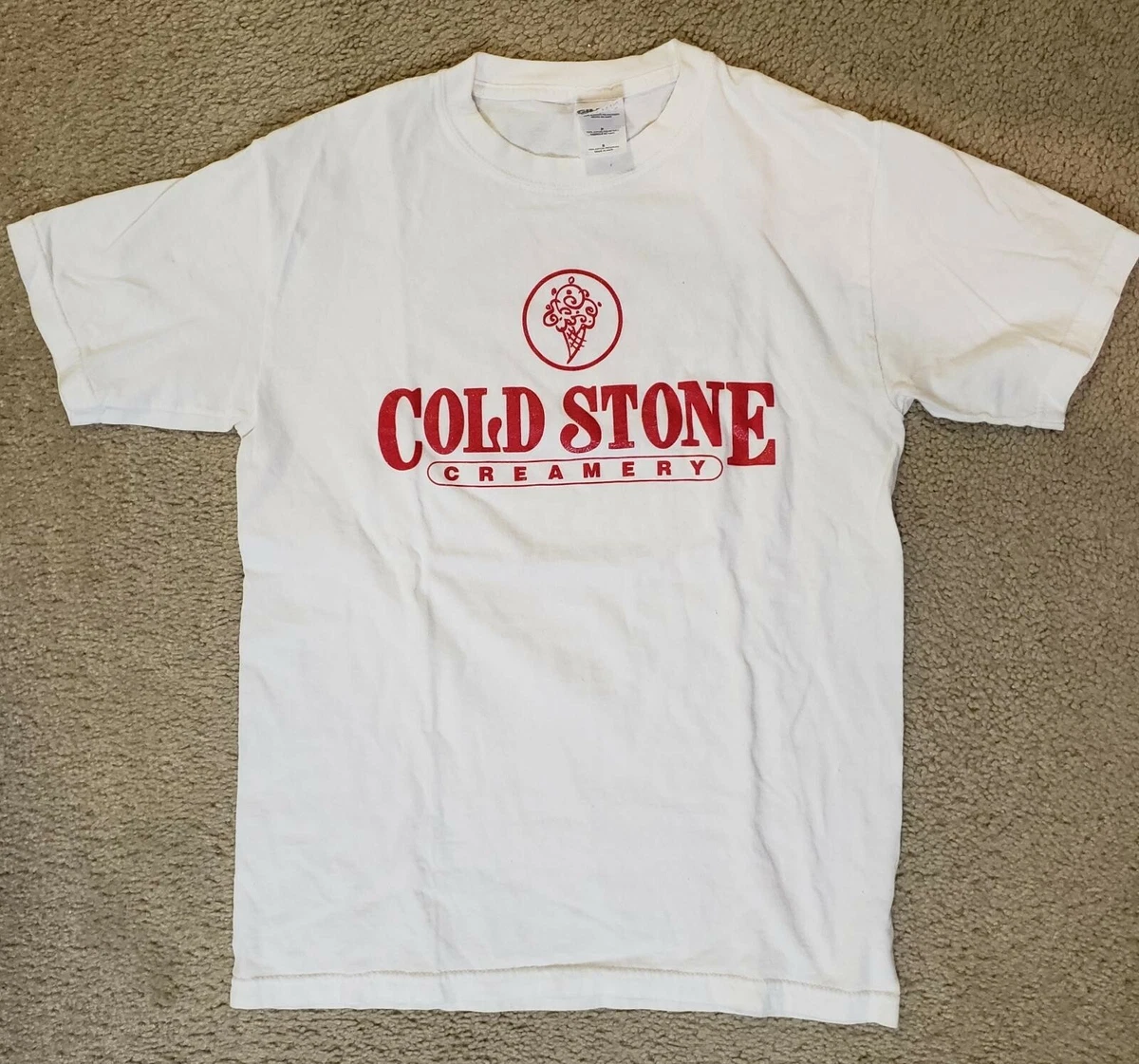gildan cream t shirt