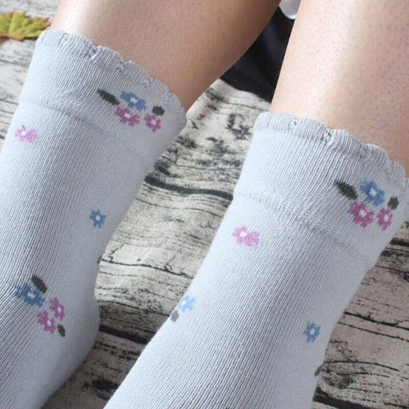 Floral Lace Toe Socks - Women's Toesocks