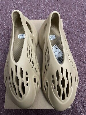 BRAND NEW Adidas Yeezy Foam Runner 'Ochre' (GW3354) mens BRAND NEW Adidas Yeezy Foam Runner 'Ochre' (GW3354) mens