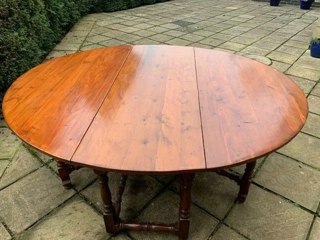 Dining Table Antique Drop leaf Oval