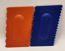 Vintage Tupperware Cake Decorator 1 Red and 1 Blue