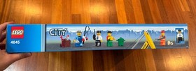 Lego City Harbor 4645 New Factory Sealed Retired 2011 551 Pcs