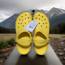 NEW Crocs Unisex Classic Lemon Citron  Men's 6/ Women's 8 US