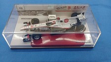 MINICHAMPS 1/43 SAUBER F1 TEAM 2011 Collectables 17+