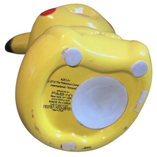 POKEMON PIKACHU NINTENDO Banca Monete Ceramica 6" F.A. B. Starpoint New York 2016 - Foto 4 di 4