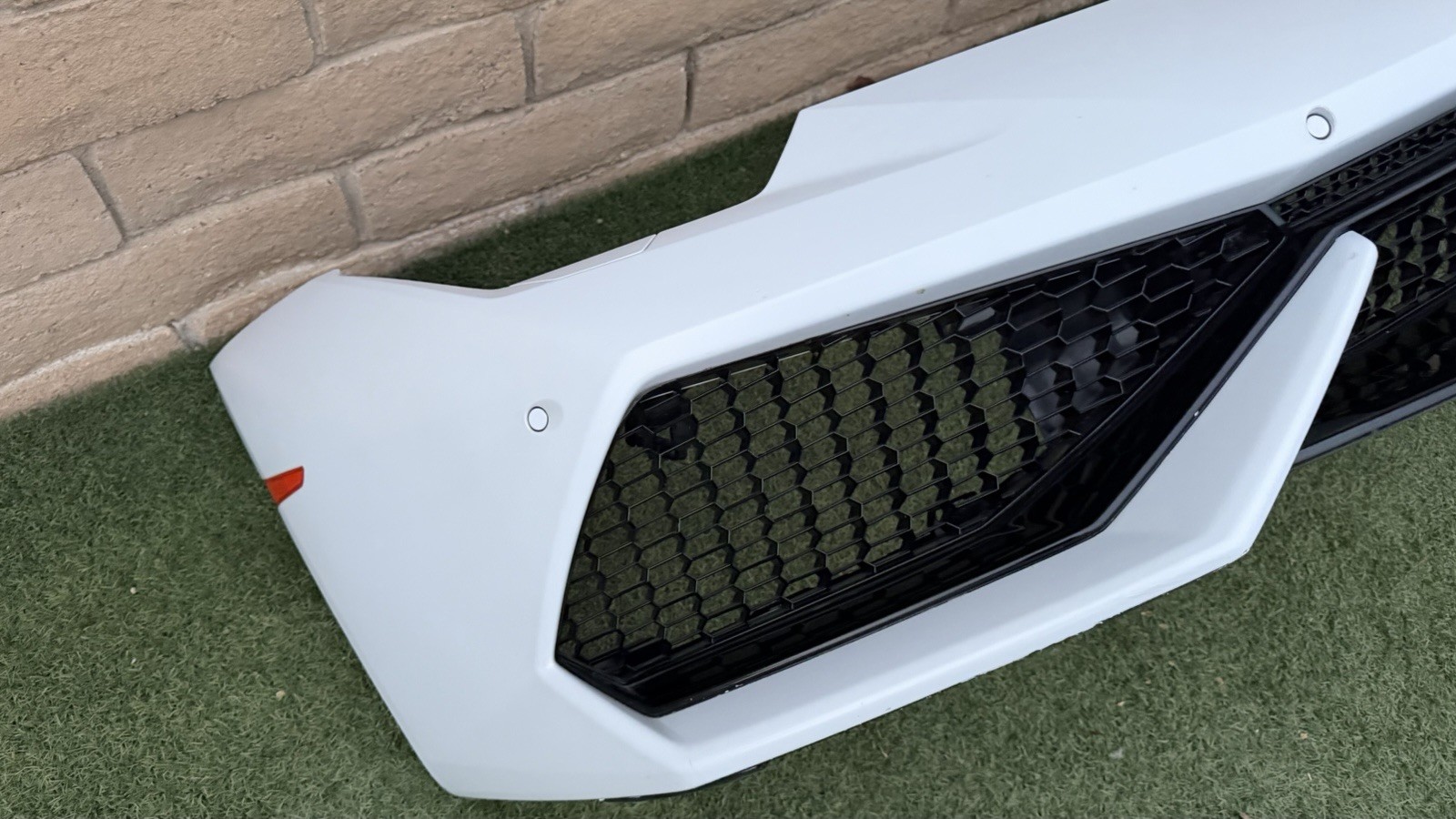 Lamborghini Huracan LP610-4 Front Bumper Cover Skin Assembly OEM