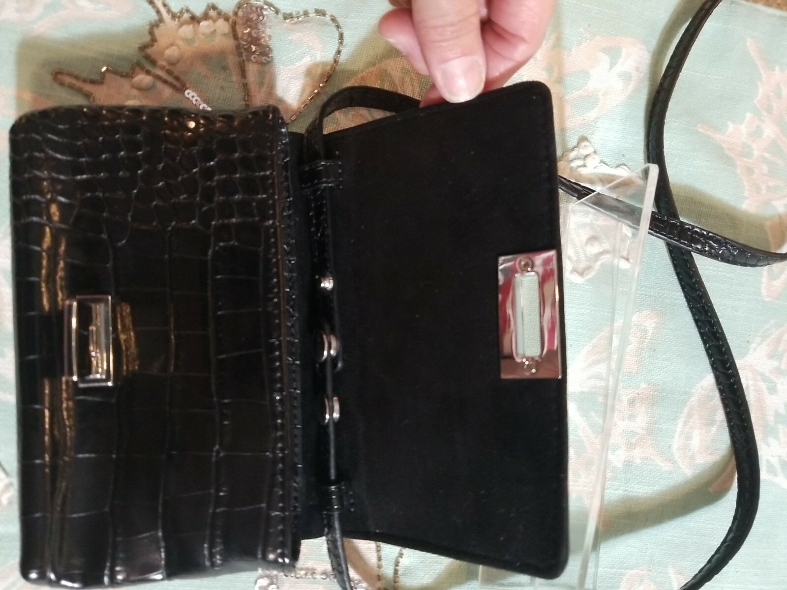 SAM ELDERMAN SMALL CROSSBODY PURSE - image 7