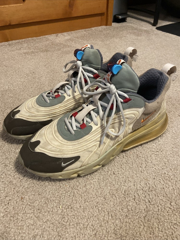 Travis Scott Air Max 270 React