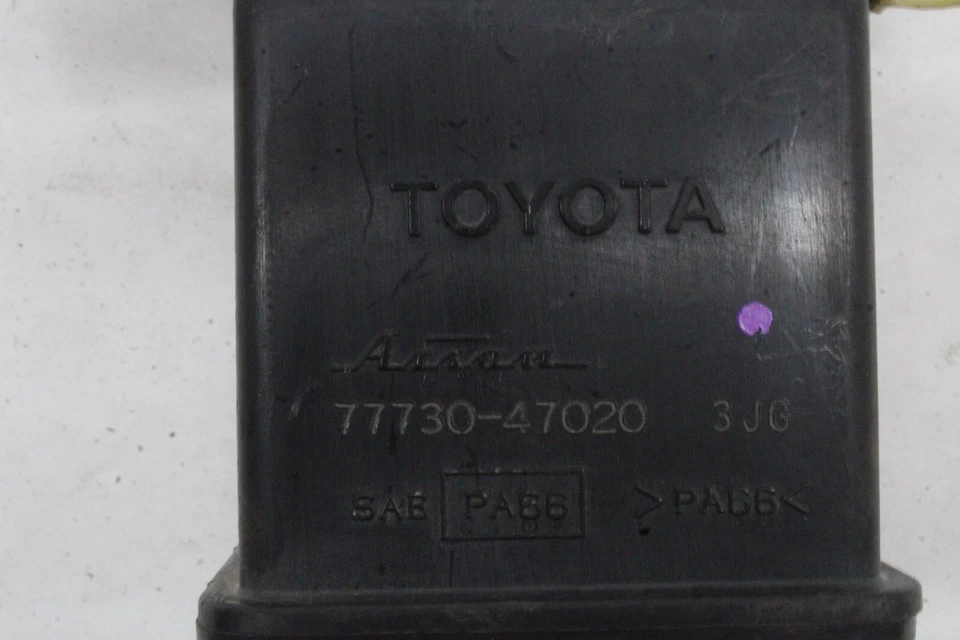 2004 TOYOTA PRIUS VASILHA DE VAPOR DE COMBUSTÍVEL 77730-47020 FABRICANTE DE EQUIPAMENTO ORIGINAL 04 05 06 - Imagem 3 de 4