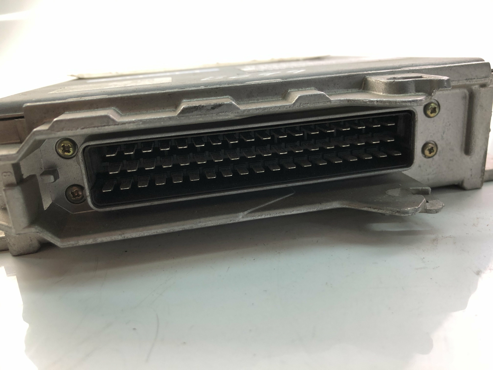 BMW 5 Series E34 Engine ECU Control Unit 2244734 Bosch 0281001183  