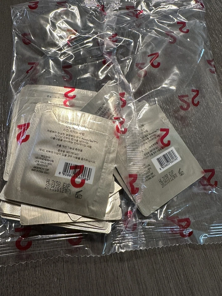 Suero reserva de piel AMORE PACIFIC Time Response 1 ml x 24 piezas Foto 3 de 4