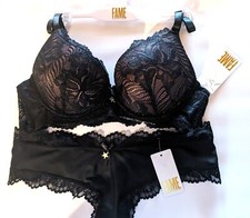 Frederick's of Hollywood Push Up Bra, Two Pack G-String Set