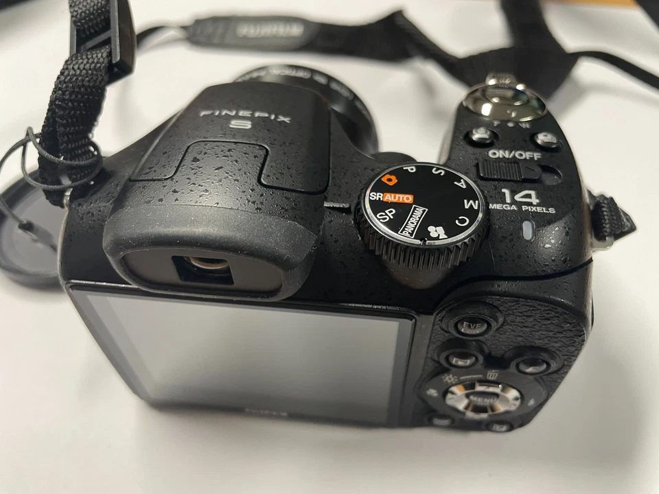 Fujifilm FinePix S2950, Foto 3 von 3