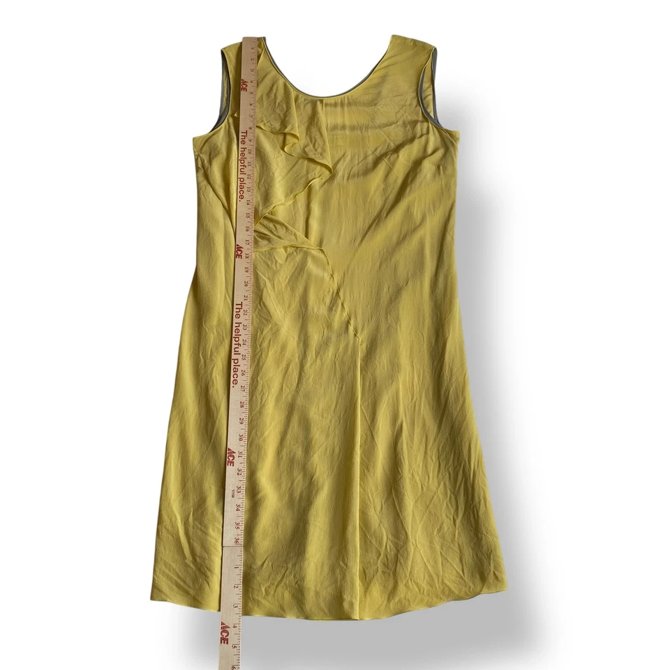 Disfraz Nacional Crudo Amarillo Volantes Italiano Seda Mini Vestido Talla 48 EUR Foto 4 de 4