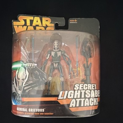 Hasbro Star Wars General Grievous Secret Lightsaber Attack Actionfigur 2005