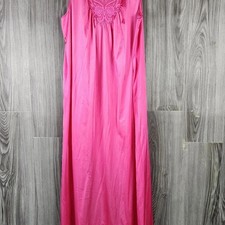 Vintage Lorraine Made in USA Lace Trimmed Nightgown