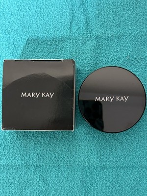 MARY KAY~ SILKY SETTING POWER~DEEP BRONZE 0.28 OZ ~NEW IN BOX