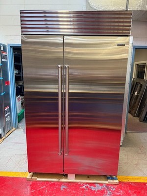 48  Subzero Refrigerator Freezer Side By Side BI48SSPH (Used 11/2021)