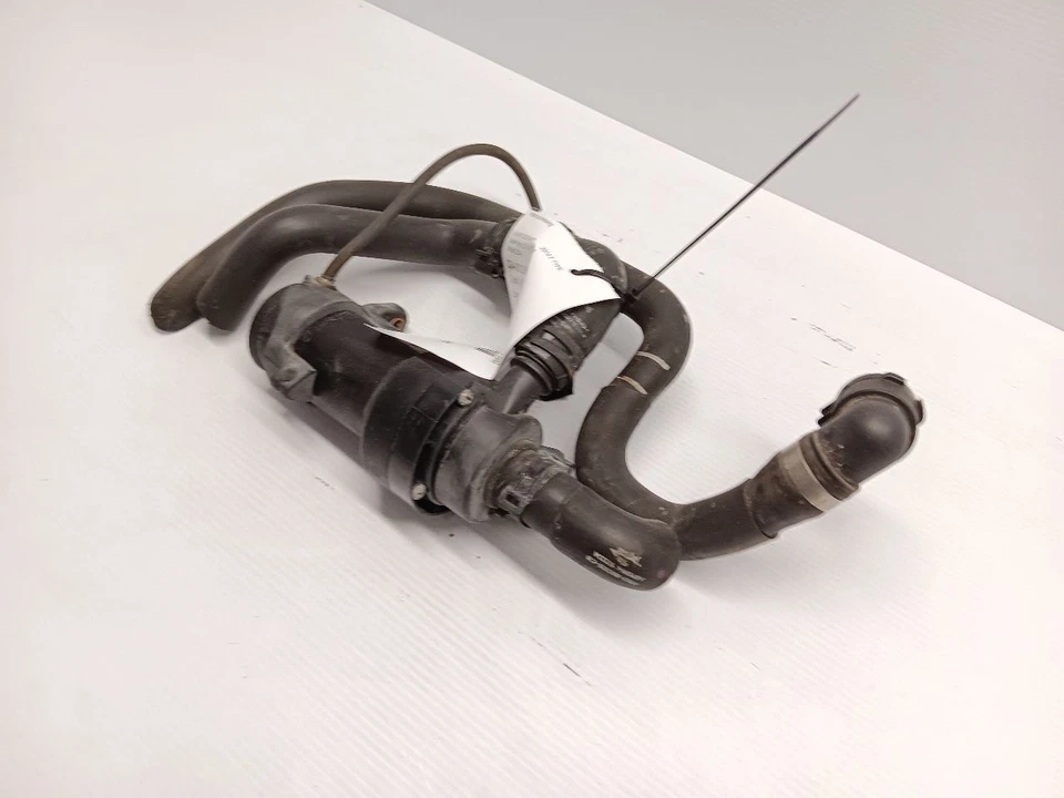 Bomba de refrigerante auxiliar sobrealimentada Jaguar XKR X100 00-15 2W938K232AA OEM Foto 3 de 4