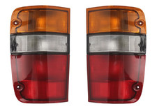 Feu arrière Isuzu TROOPER