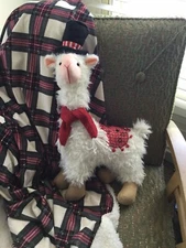 12” Plush Christmas Llama W/ Top Hat & Scarf by Hanna’s HandiWorks LLC, BNWT