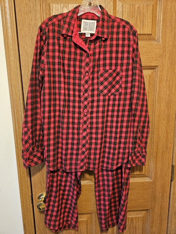 Victorias Secret Pajama Set Size L