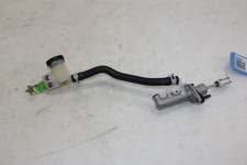 2003-2006 Nissan 350z Z33 Convertible Clutch Master Cylinder 30610-cd00b