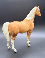 Breyer Plastic Traditional Model Horse Palomino w/ White Mane & Tail Made in USA