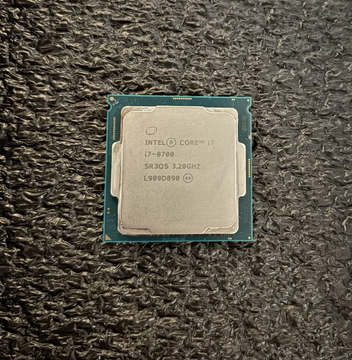 Intel LGA 1151/H4 Socket Type Intel Core i7-8700 Processor Model